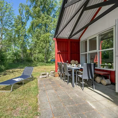 Duende - 200m From The Sea By Interhome *